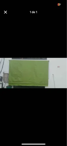 Toldo 3.50 largura 2.60 comprimento usado 4 meses motor manualde levantar em alumínio
