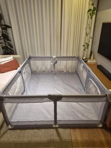 Chiqueirinho Cercado Infantil Com Proteção Lateral, Tam Grande 180x150cm, Perfeito estado