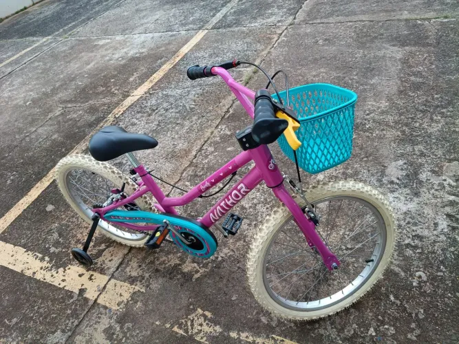 Bicicleta infantil Nathor aro 20 nova!!!