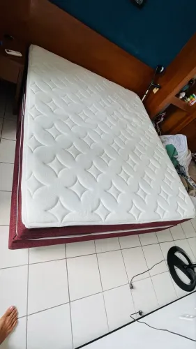 Cama box casal Queen size mola ensacada