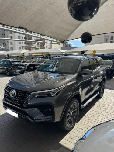 Toyota Hilux SW4 SRX 4X4 2.8 TDI 16V Dies. Aut. 2021