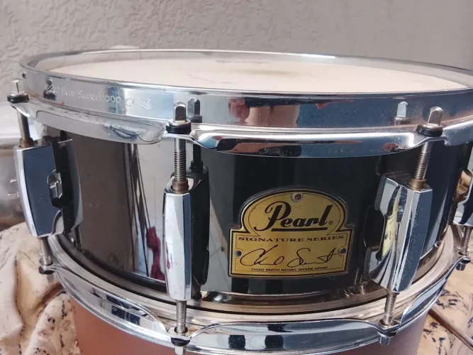 Pearl signature Chad Smith 14'