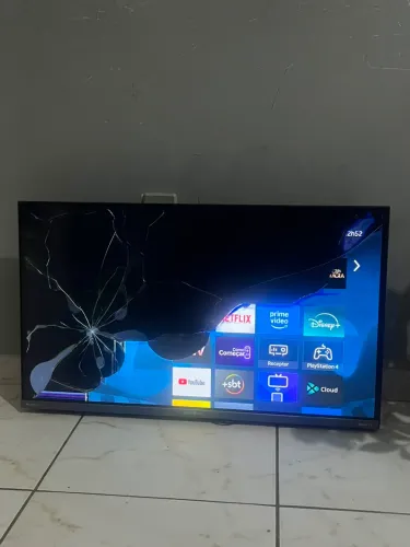 Smart TV Britânia 32" para Retirada de Peças / Sucata