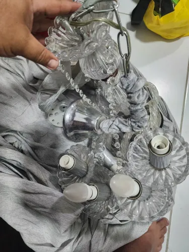 Lustre de vidro e cristal