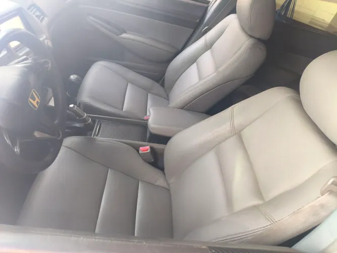 Honda Civic Sedan LXS 1.8/1.8 Flex 16V Mec. 4P 2007