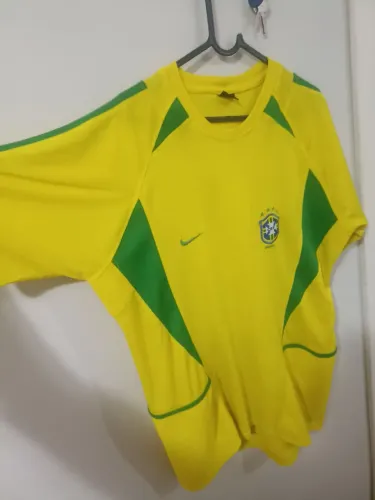 Blusa do Brasil 2002 tamanho G