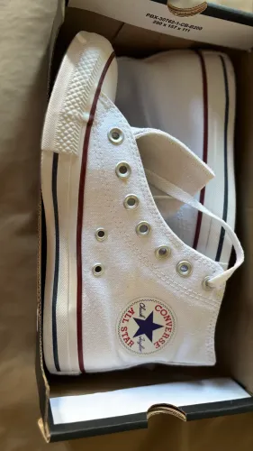 All star cano alto, nunca usado, na caixa. N35. Original!