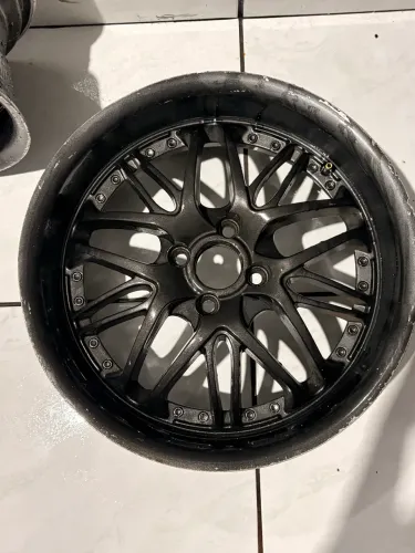Rodas Aro 17
