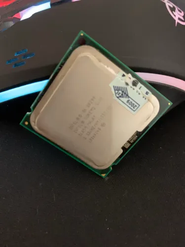 Processador Intel Core 2 Quad Q8200 LGA 775