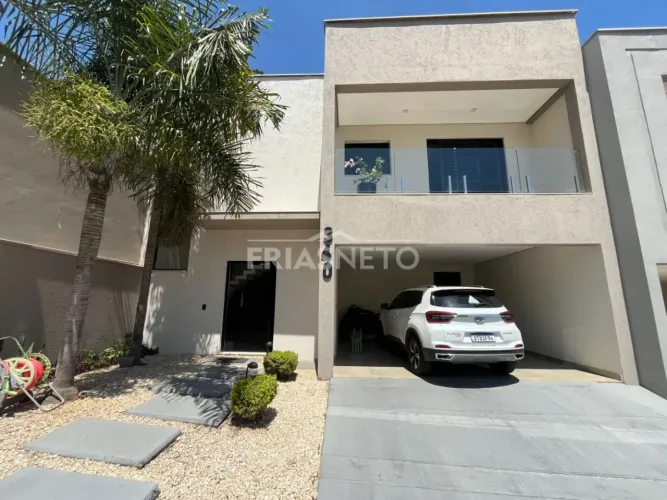 Casa a venda no condomínio Terras do Sinho II