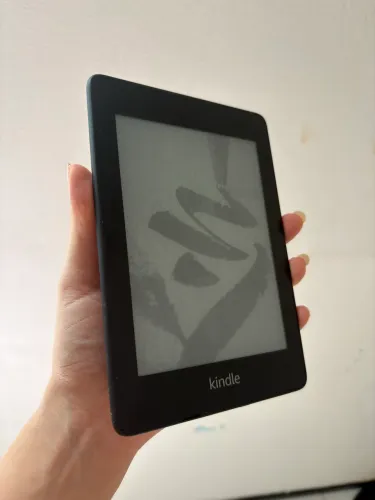 KINDLE PAPERWHITE 10ª Geração