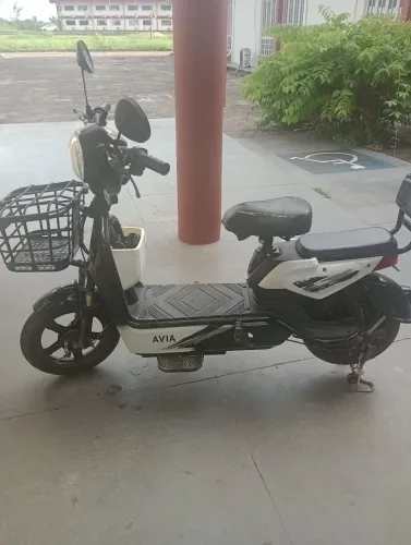 Bicicleta elétrica aro 14