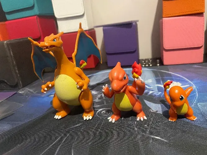 Figure Pokemon Select Charmander, Charmeleon e Charizard