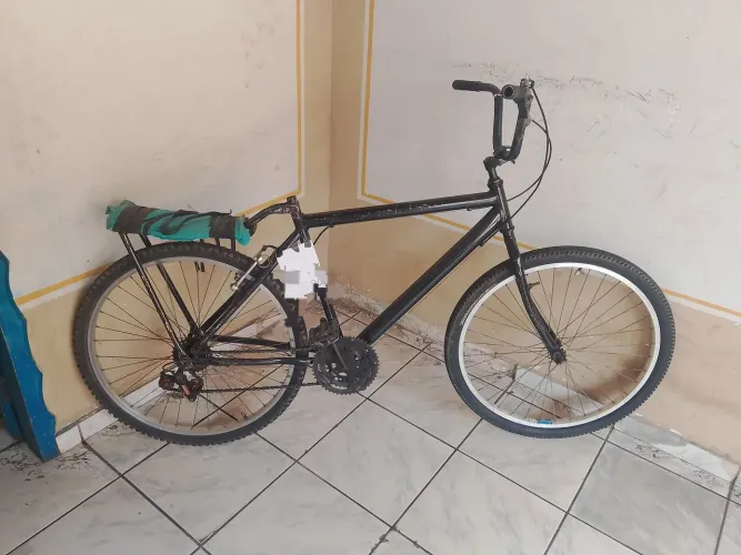 VENDO ESTA BICICLETA EM PERFEITO ESTADO, MUITO BOA