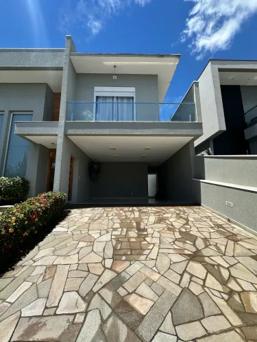 Oportunidade!! Sobrado no condomínio Real Park em Arujá