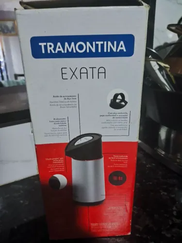 Garrafa térmica Tramontina Exata