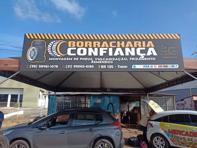 Borracharia confiança fica localizado aqui na BR 135 ao Lado da Revemar