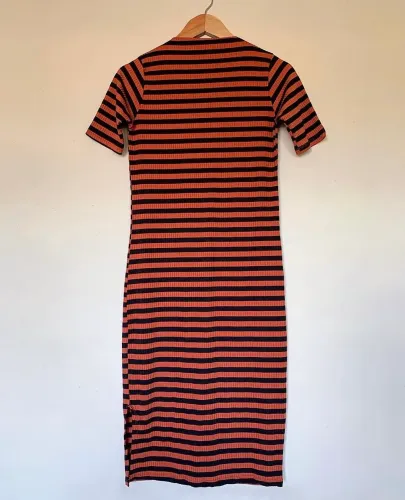 Vestido listrado - Banca do Criver