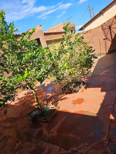 CASA NO BAIRRO ODILA PELORCA LORENZATO EM DUMONT