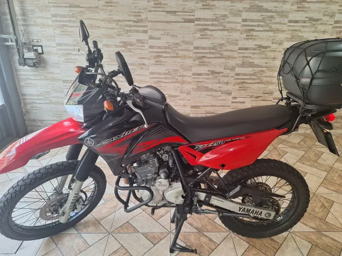 Lander XTZ 250, bem conservada!