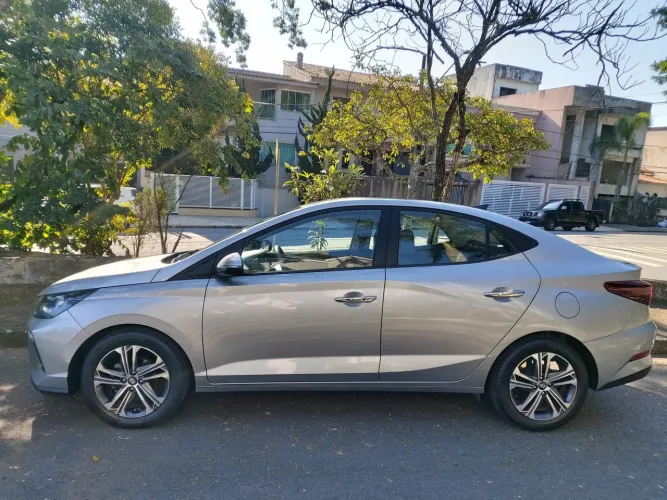 Hyundai HB20S Platinum 1.0 TB Flex 12V AUT 2023