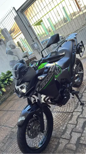 Versys 300 