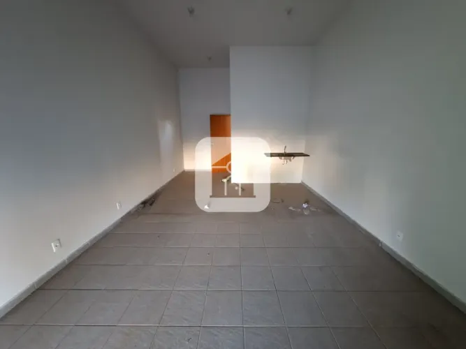 Cômodo comercial para locação bairro Bom Jesus