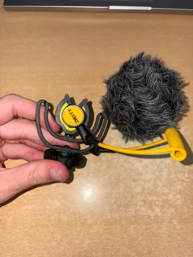 Microfone shotgun Deity V-Mic D4 mini