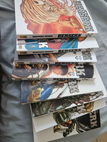 Mangá Berserk vol. 1 ao 8