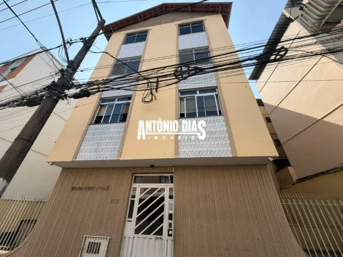 EXCELENTE APARTAMENTO DE 3 QUARTOS NA AVENIDA OLEGÁRIO MACIEL