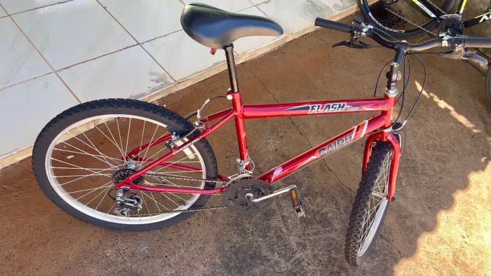 Bicicleta aro 26 Flash Cairú