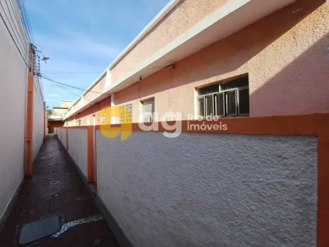 Casa de Vila : Linear / Residencial / Bangu
