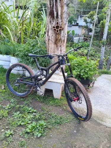 QUADRO SANTA CRUZ V10 27,5 2017 TAMANHO M