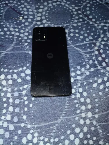 Moto G23 128G Funciona tudo certinho só está com a bateria inchada