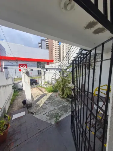 CASA QUINTINO COMERCIAL E RESIDENCIAL