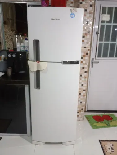 Vendo Geladeira Brastemp Frost Free 385 lte