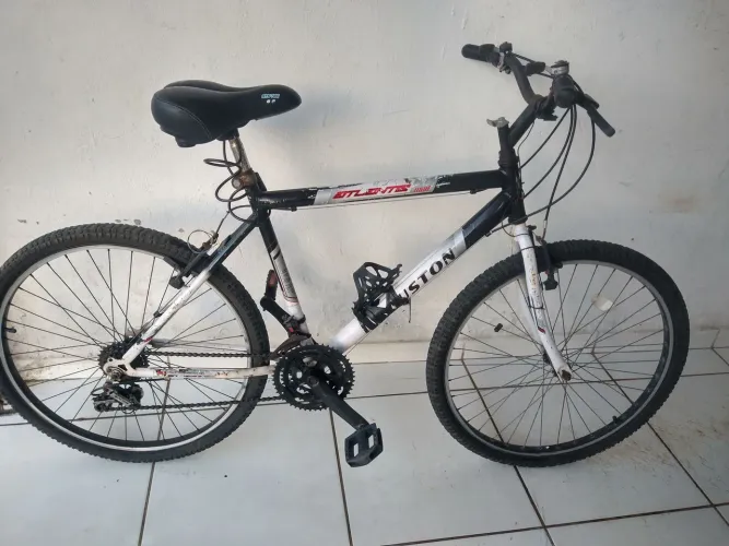Bicicleta Aro 26 Houston Atlantis - R$ 450,00 (leia a descrição)