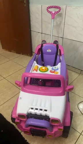 Vendo carro infantil 