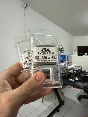 Processador Ryzen 7 5700 - Aceitamos seu usado na troca