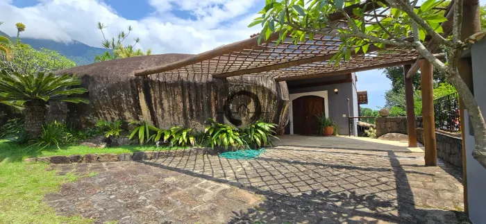 CASA RESIDENCIAL em Ilhabela - SP, Ponta da Sela