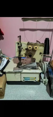 Máquina de costura boa R$ 600