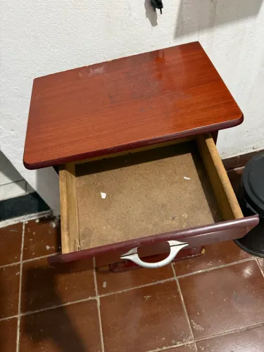Criado mudo