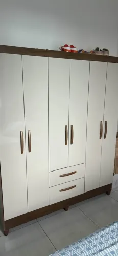 Guarda-Roupas