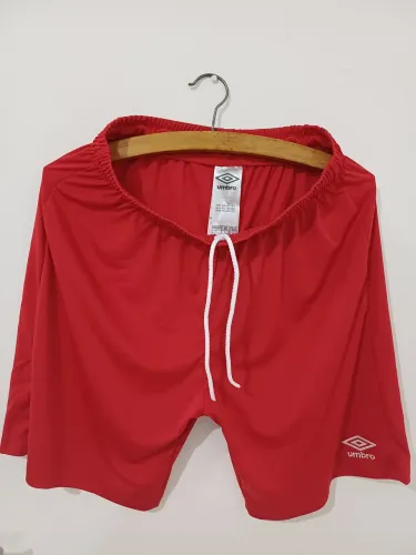 Calção Umbro vermelho P