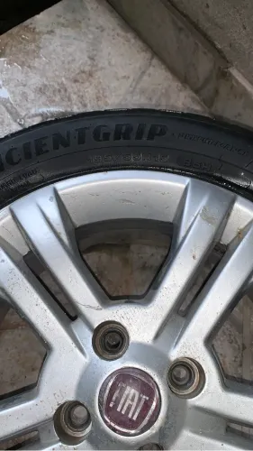 Vendo rodas aro 15 palio