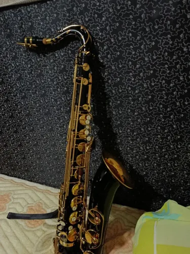 Sax Tenor Jahnker Preto