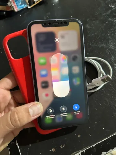 Iphone 11 128 gb bateria 100% todo ok sem defeito