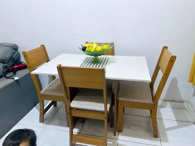 Mesa de Jantar 4 Cadeiras Tampo de MDF (Novo) Entrega Grátis! 