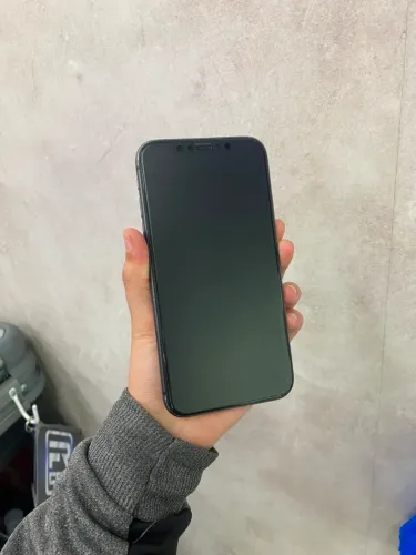 iPhone 11 64GB - Ótimo estado + 2 capas e películas