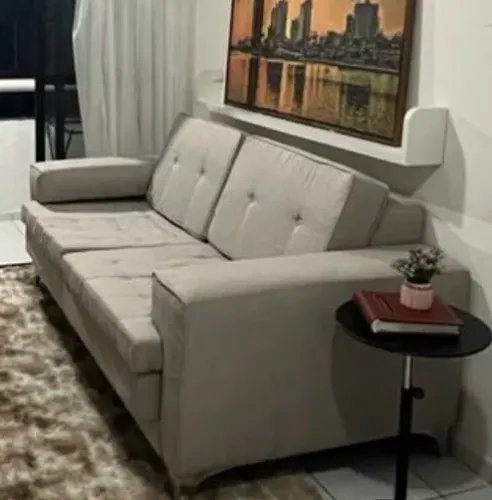 Sofá 3 lugares em linho